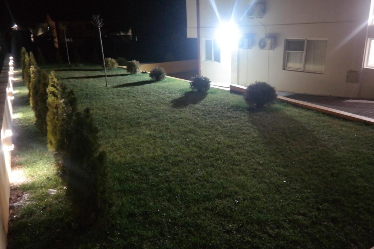 Villa Family Kumanovo Eksteriør bilde